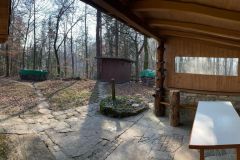 Waldhaus-Aussen-Vorplatz-1